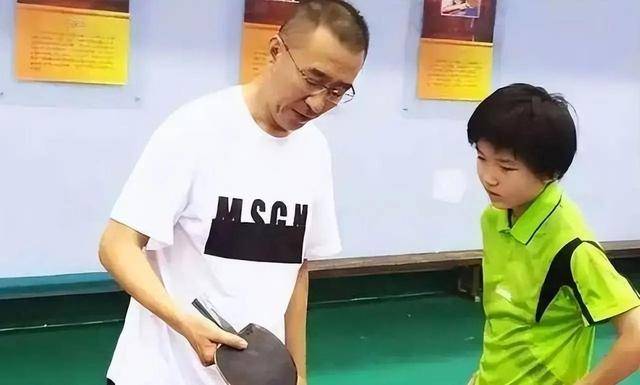 退出国家队，赴德国打球后离婚，如今已过去24年，丁松现状如何？